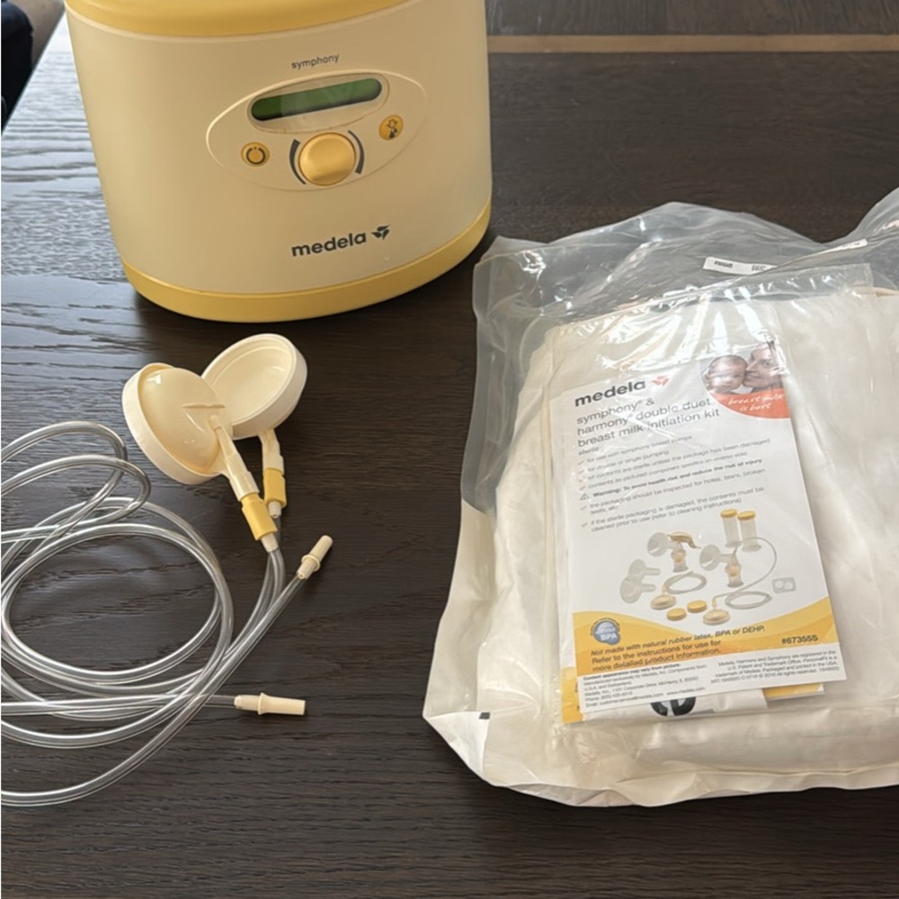 Medela Symphony pump with supplies